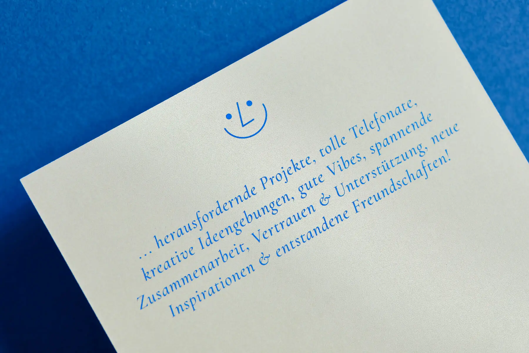 Mona-Wingerter-portfolio-grafiker-grafikdesigner-card-Thank-you-Dankeskarte-brand-design-mannheim-druck-veredelung-illustration-smiley-printdesign-Laura-Morgenstern-3