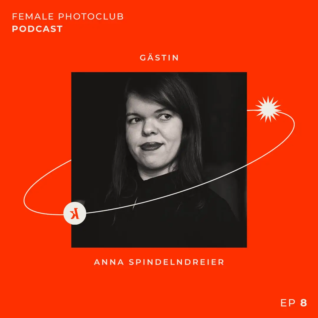 Mona-Wingerter-portfolio-grafiker-grafikdesigner-freelance-art-director-spotify-podcast-design-female-photoclub-kwerfeldein-Episode-8-Anna-Spindelndreier