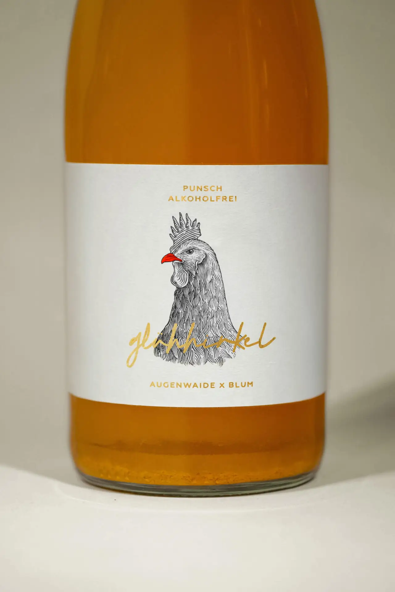 Mona-Wingerter-portfolio-grafiker-grafikdesign-wein-Wine-winebottle-mulledwine-punsch-gluehwein-packaging-label-labeldesign-logo-brand-design-Wachenheim-animal-Augenwaide-Winzerwein-Carla-Blum_5